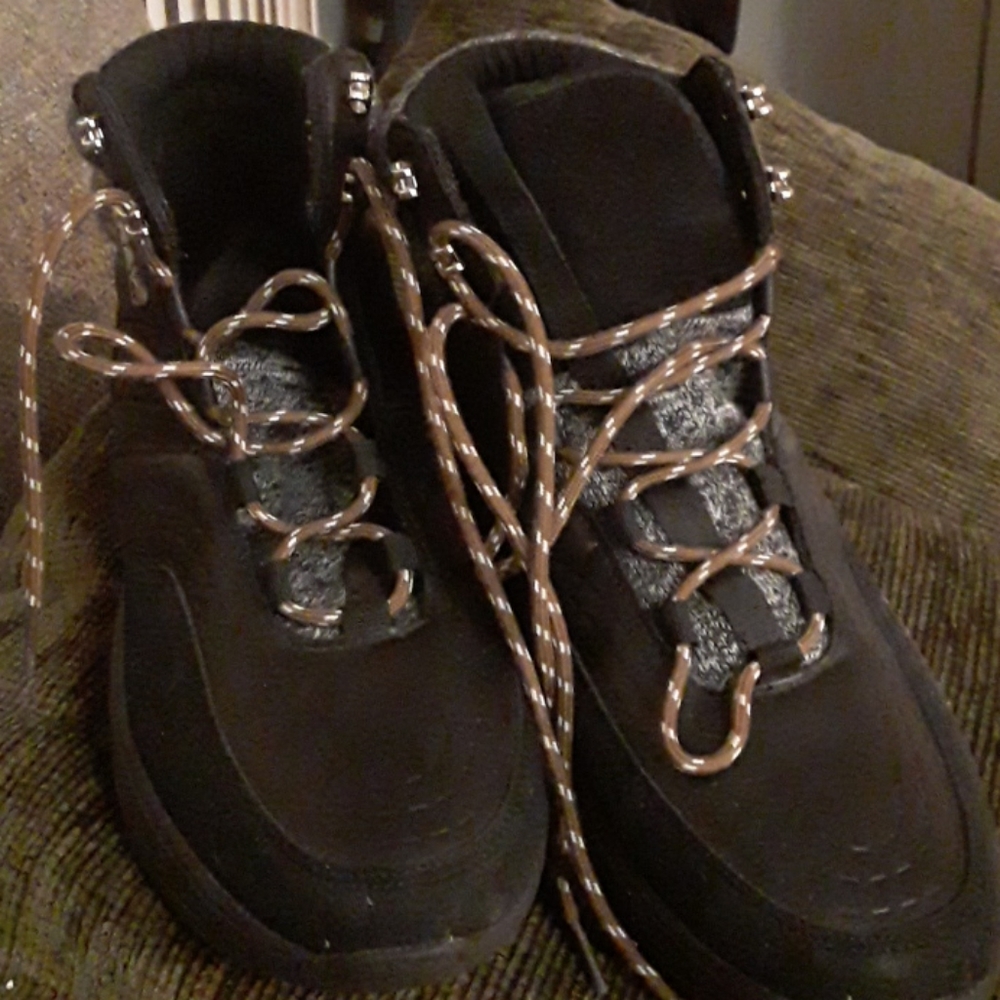 Too small for my son now. Gently worn once